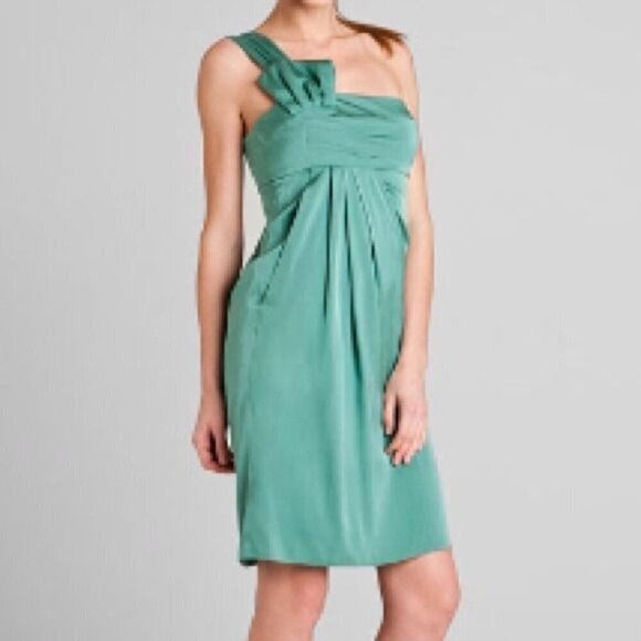 NWT Armani Collezioni Size 6 Mint Silk Shoulder Cocktail Midi Dress Authentic - Picture 2 of 16